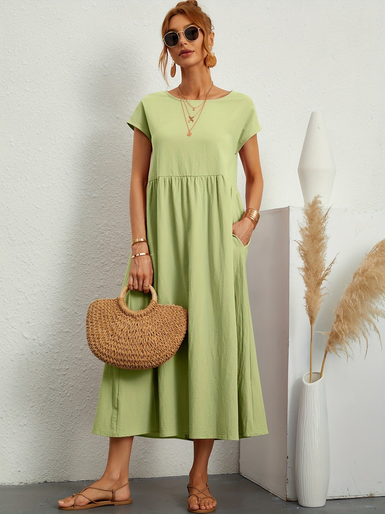 Robe Longue Fluide à Manches Courtes avec Poches Latérales