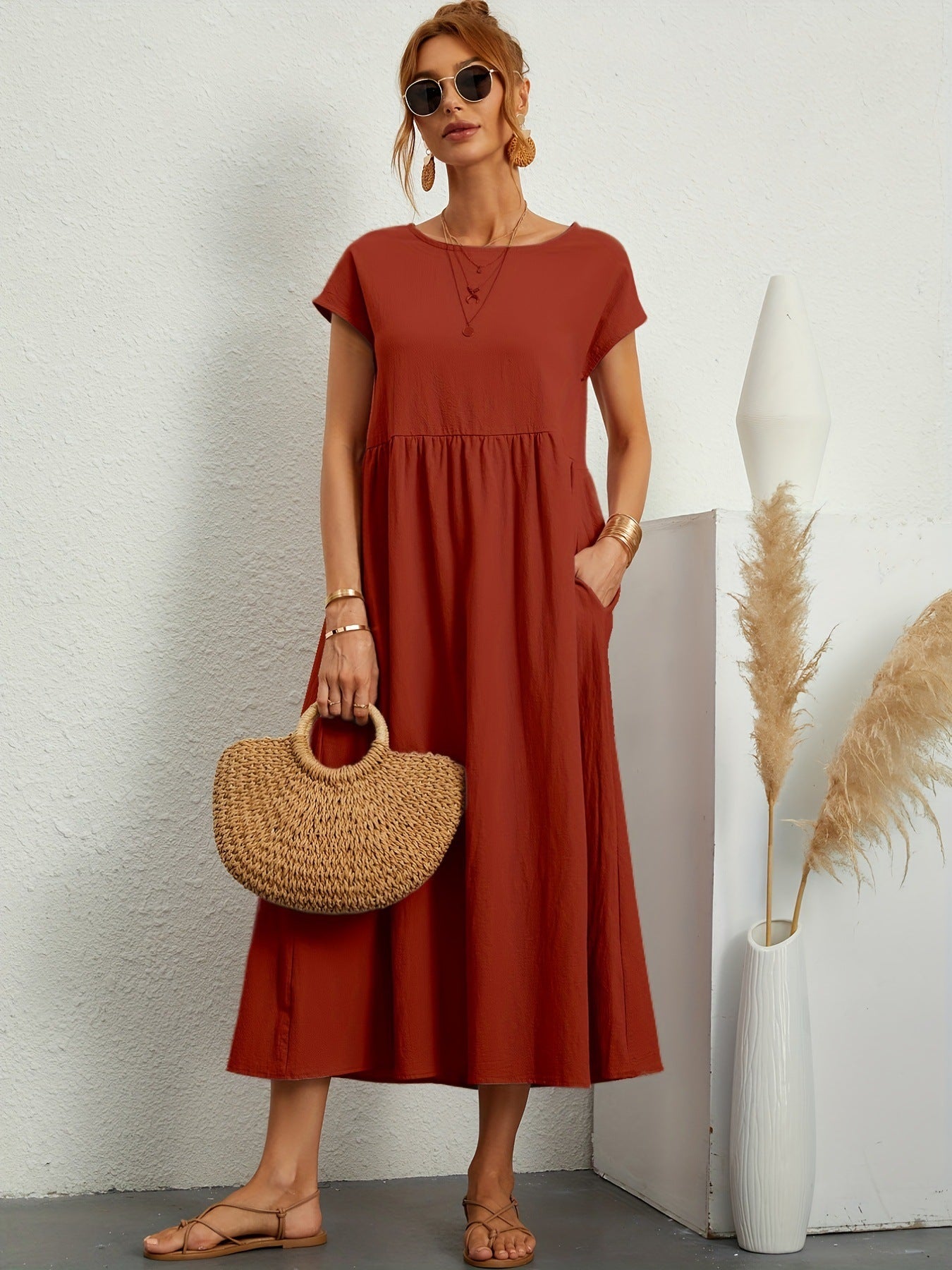 Robe Longue Fluide à Manches Courtes avec Poches Latérales